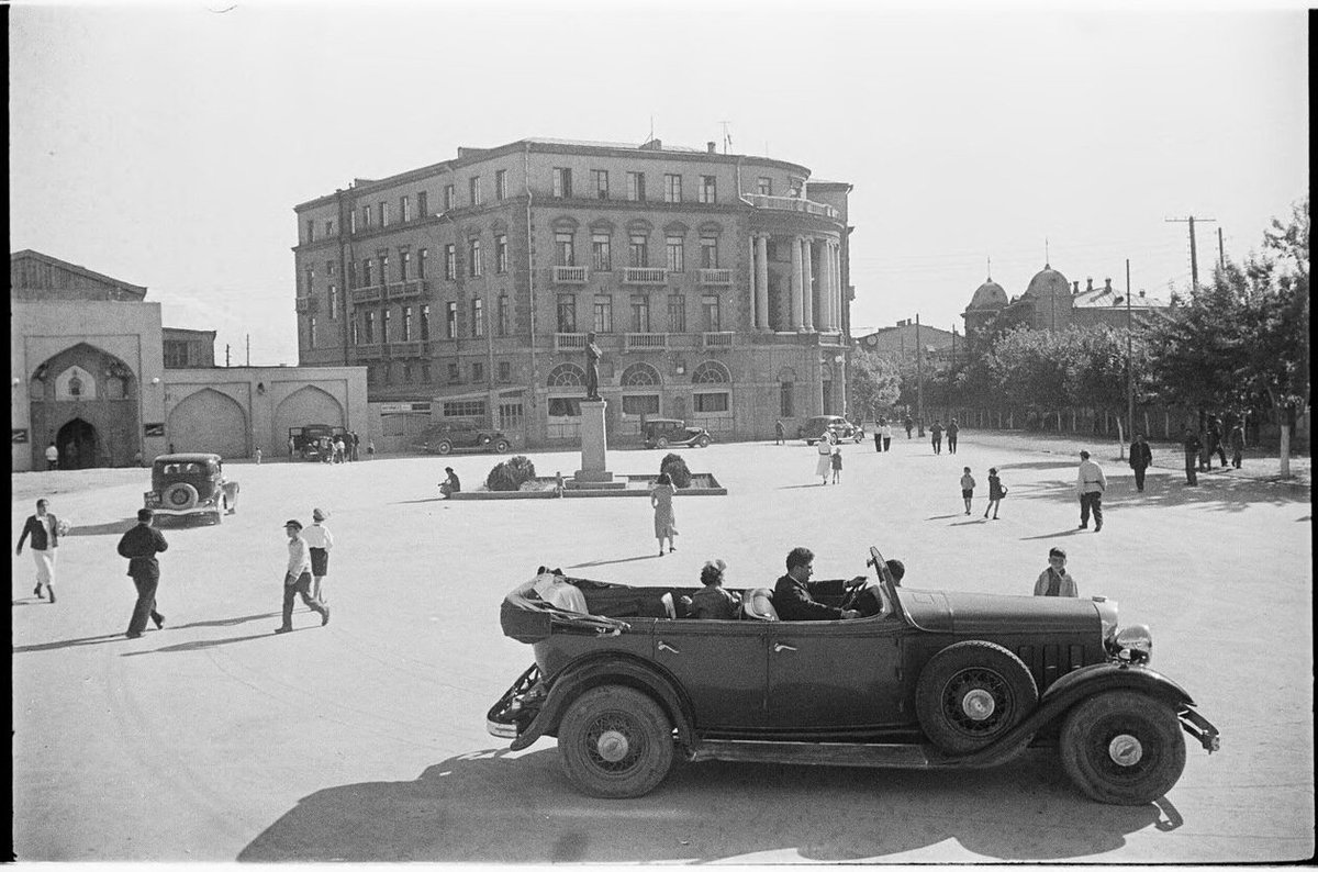 Yeğişe Çarents ve Ereb Şemo: İki Karslının Erivan’daki Buluşması
