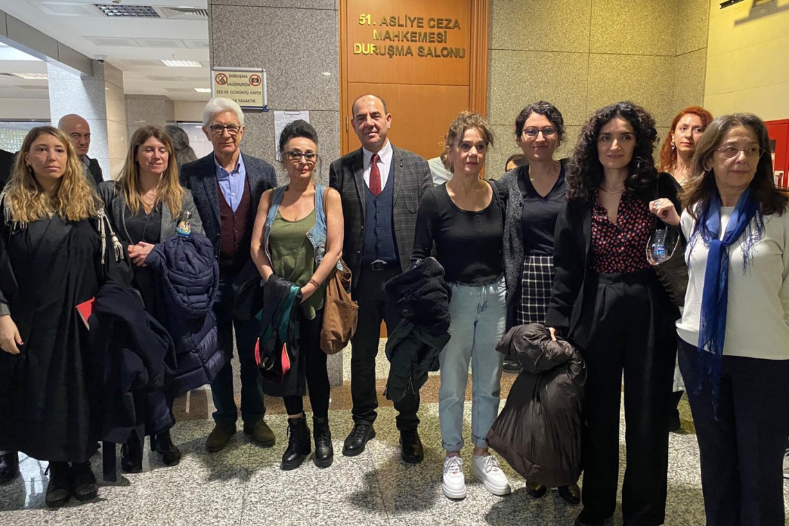 Eren Keskin ve Güllistan Yarkın 301. maddeden beraat etti