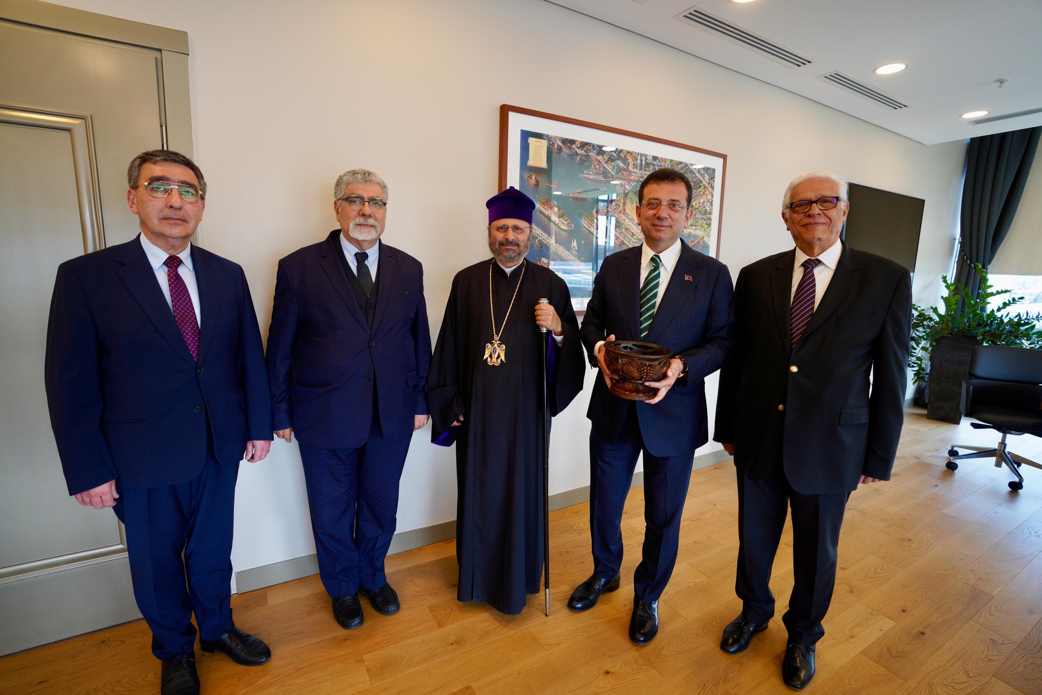 Patrik Maşalyan İmamoğlu’nu ziyaret etti