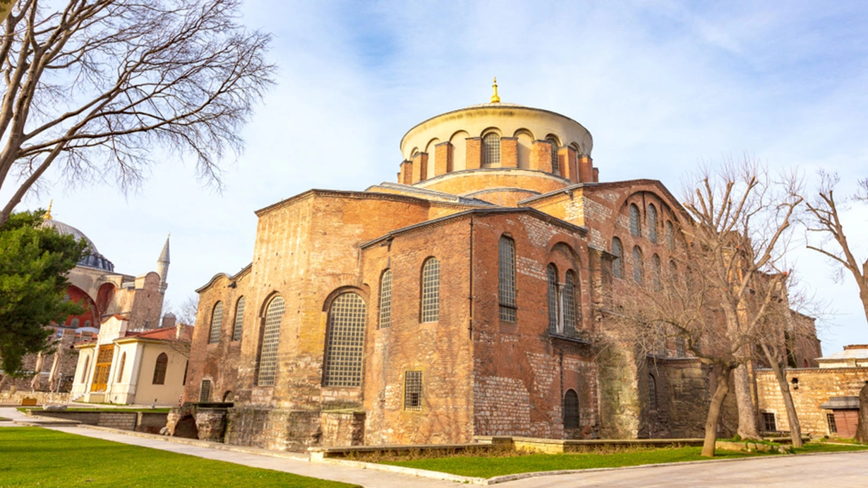 İstanbul’un kültür hazinesi, Aya İrini’de üzen manzara