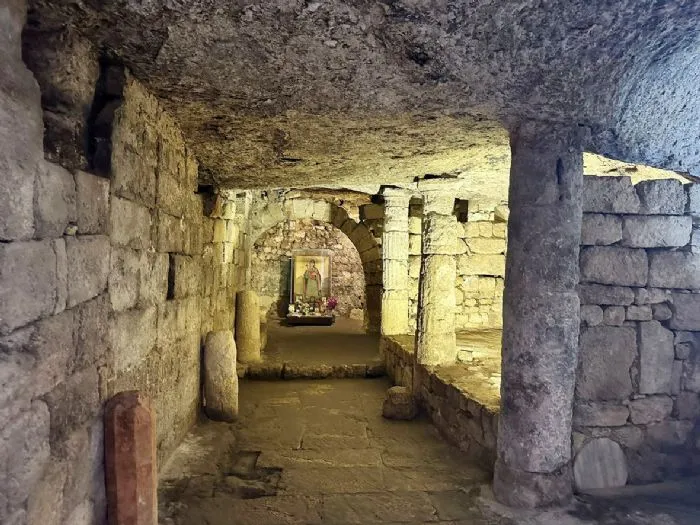 Aya Tekla Kilisesi için harekete geçin!