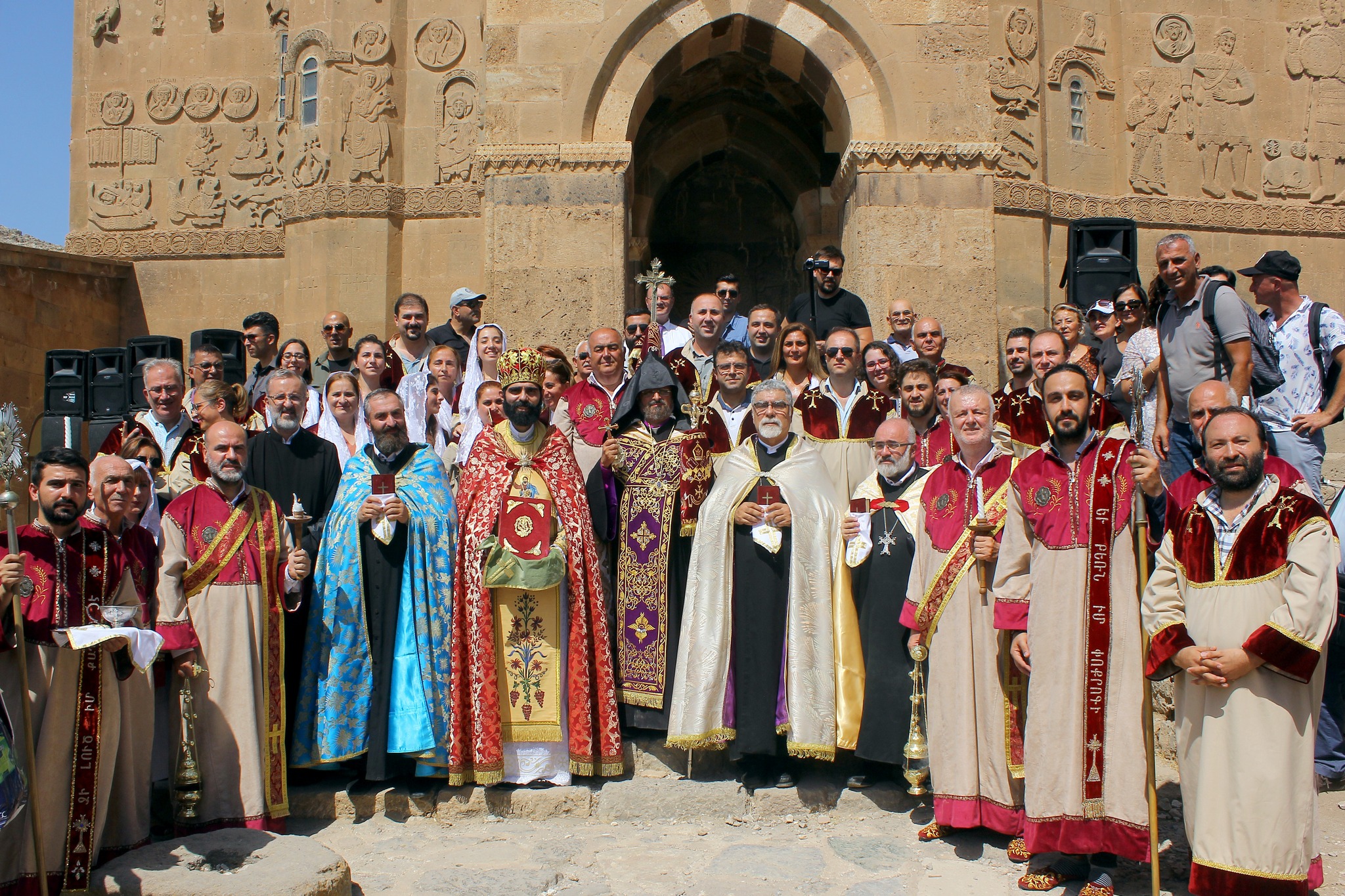 Akhtamar’daki Surp Haç Kilisesi 8 Eylül’deki ayine hazırlanıyor
