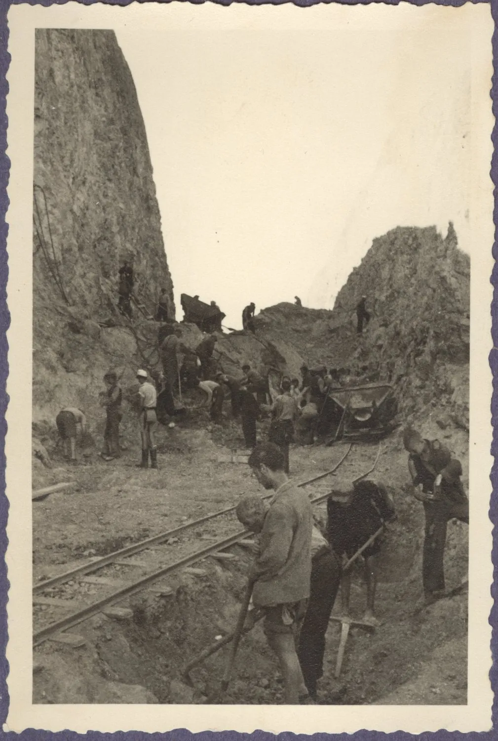 Karya’dan Aşkale’ye: Zorunlu Çalışma Kampları İle Yüzleşmek