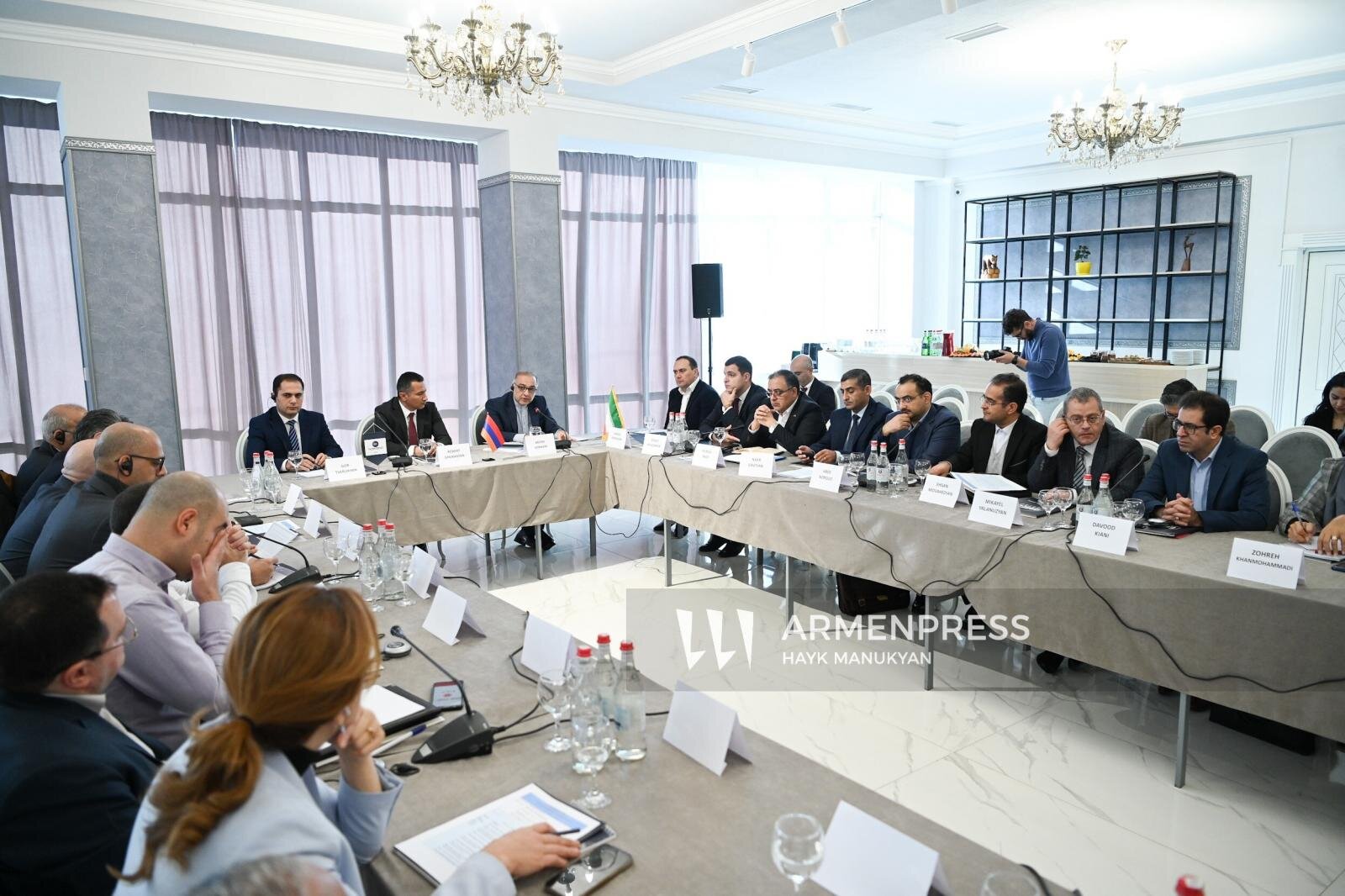 Kapan’da “Ermenistan-İran: İşbirliği ve perspektifler” başlıklı bir çalıştay başladı