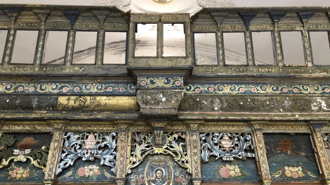 Sadece İzmir’in değil dünyanın en bilinen köyünde gizemli bir kilise | Sembolleriyle gizli sırları kalbinde saklıyor