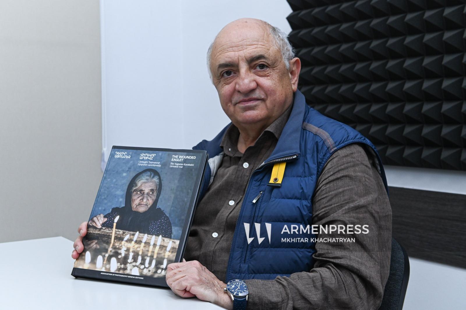 Savaşları belgeleyen, Dağlık Karabağ Ermenilerinin zorla yerinden edilmesini dünyaya anlatan fotoğrafçı Demir Sönmez