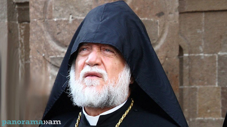 Kilikya Katolikosu I Aram, ABD’deki Ermeni toplumuyla temas kurdu