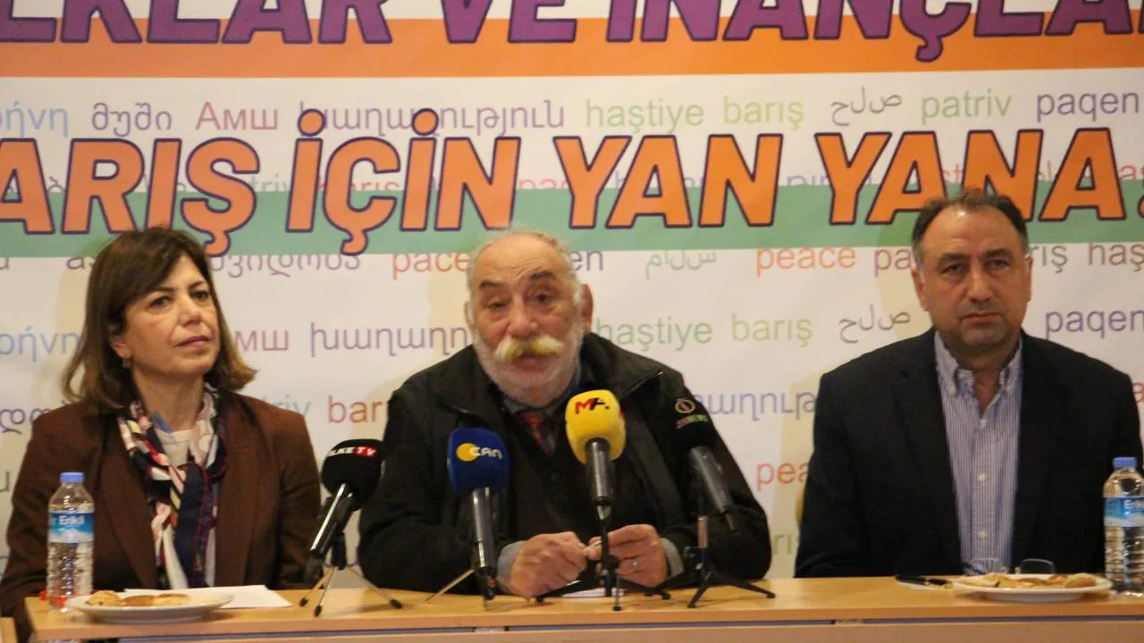 HDK’den ‘Halklar ve inançlar barış için yan yana’ buluşması