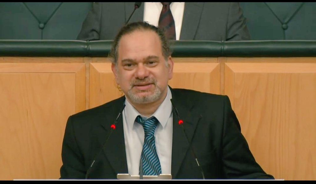 Türkiye’deki bütün kiliselerin kapılarında polislerin bekliyor olması, azınlıkların yaşadığı atmosferi gösteriyor