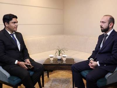 Mirzoyan: “Türkiye ile dinamik bir diyalog yürütüyoruz, amacımız iki ülke arasında diplomatik ilişkilerin kurulmasıdır”