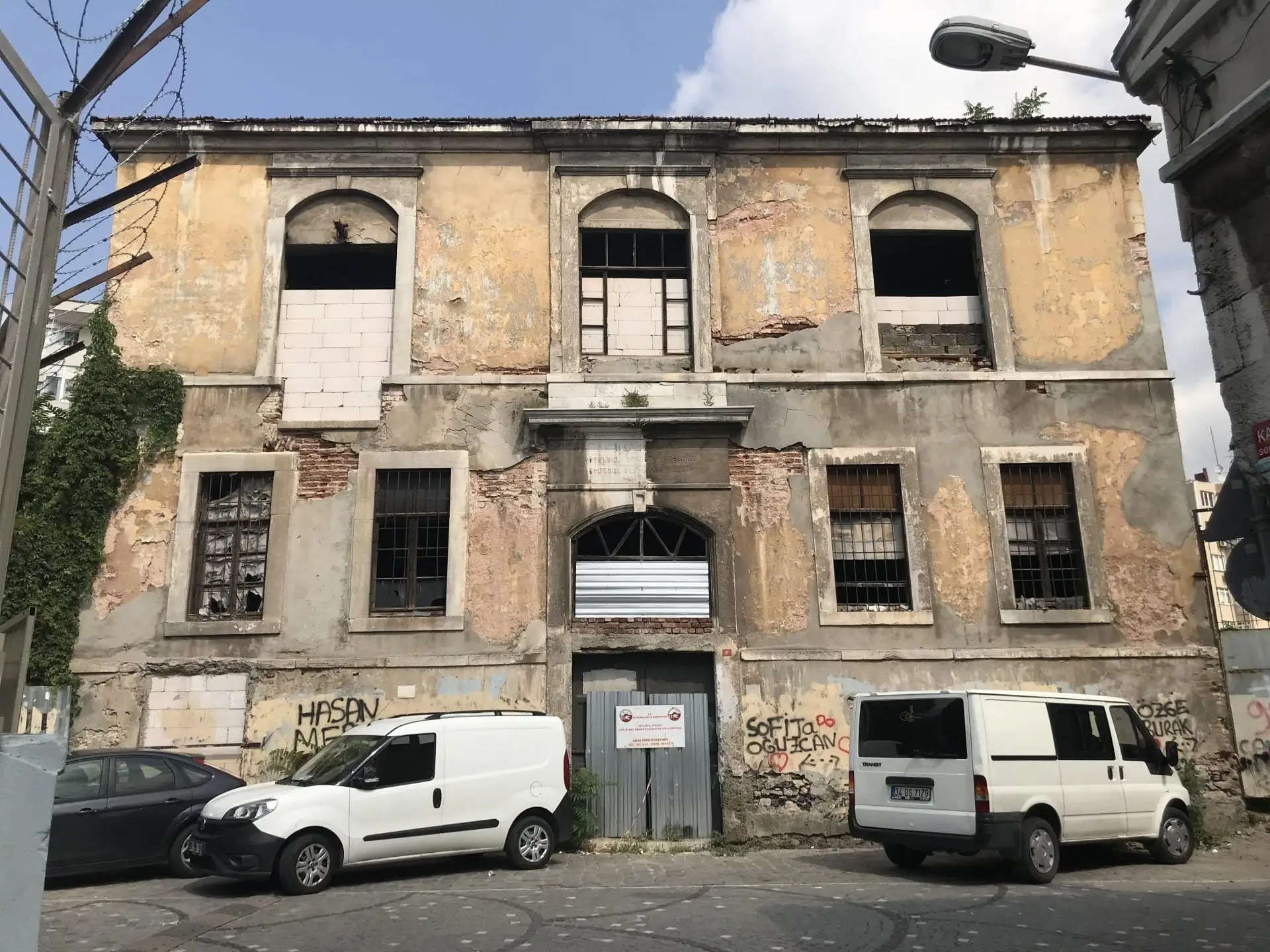 Balat Kilisesi Vakfı’nın 1700’lerden bu yana evrak ve belge barındıran arşivi dijitalleştirildi