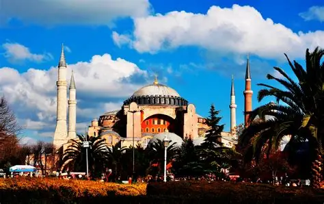 Ayasofya’da yangın çıkaran şüpheli tutuklandı