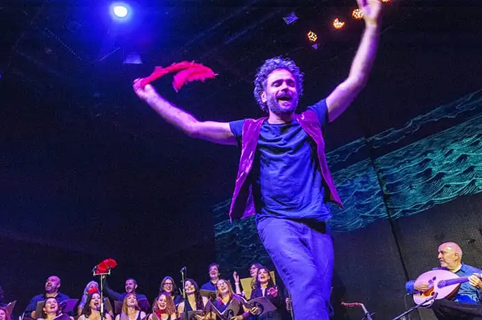 Ara Dinkjian, İstos Korosu’yla İstanbul’da buluştu