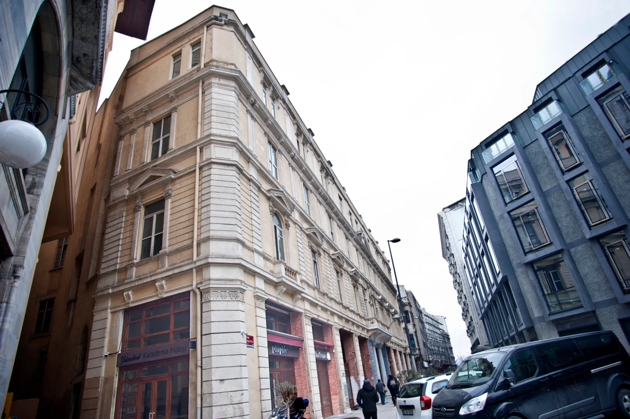 Sanasaryan için hukuki mücadele: AYM Patrikhane’yi bir kez daha haklı buldu