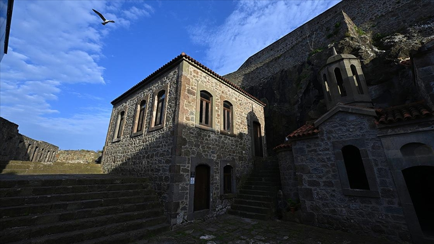 Trabzon’daki Kızlar Manastırı kültür ve sanat hayatına canlılık getirdi