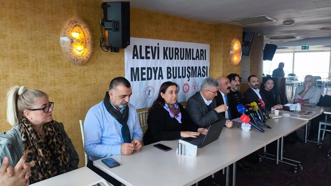 Alevi örgütleri: Alevilerin sesini duyun