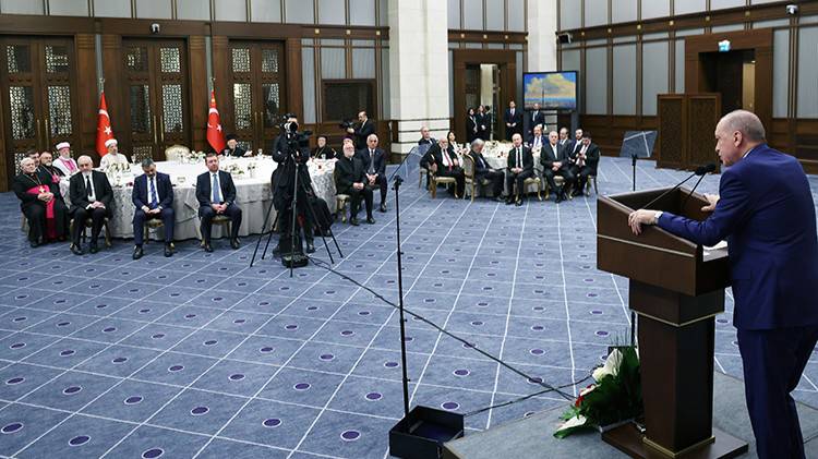 Erdoğan, Hıristiyan ve Musevi temsilciler ile buluştu