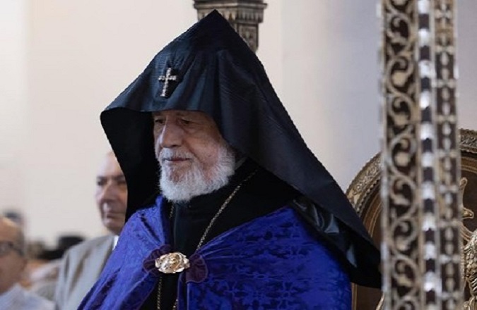 Garegin II, İran Cumhurbaşkanı Pezeşkiyan’a taziye mesajı gönderdi