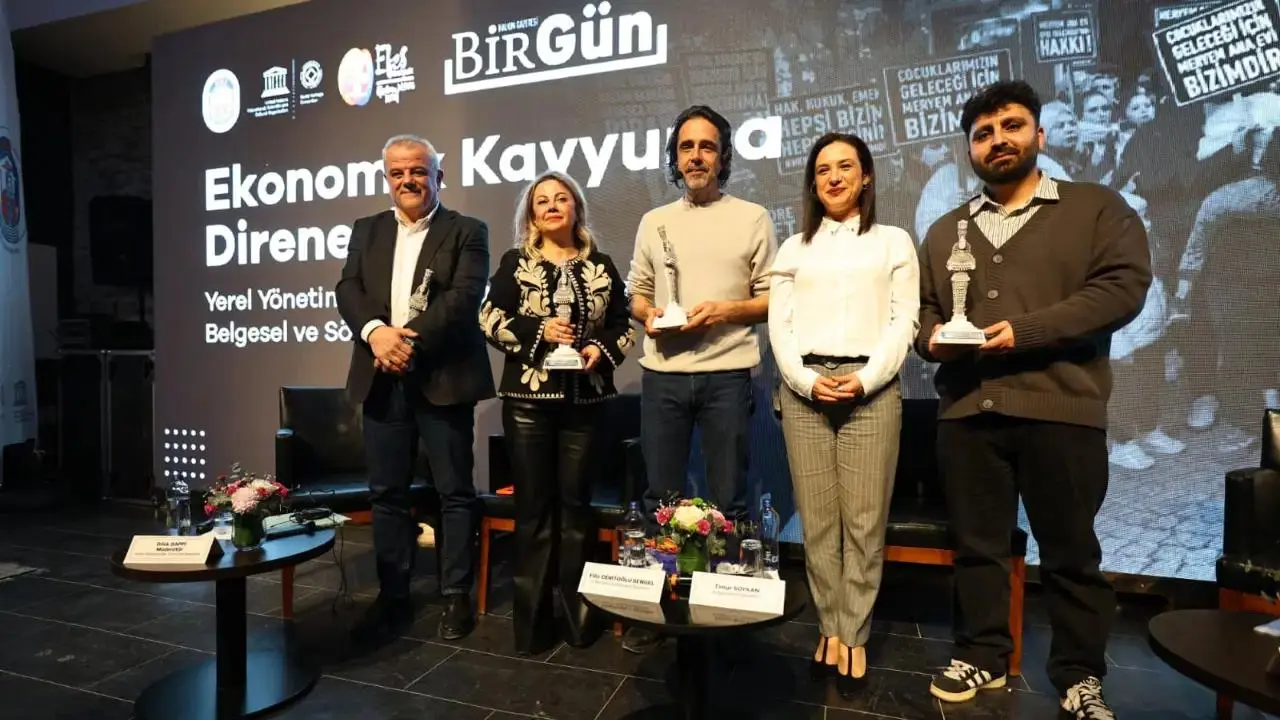 Meryem Ana Evi direnişi “Ekonomik Kayyuma Direnenler” belgeselinin gösterimi yapıldı