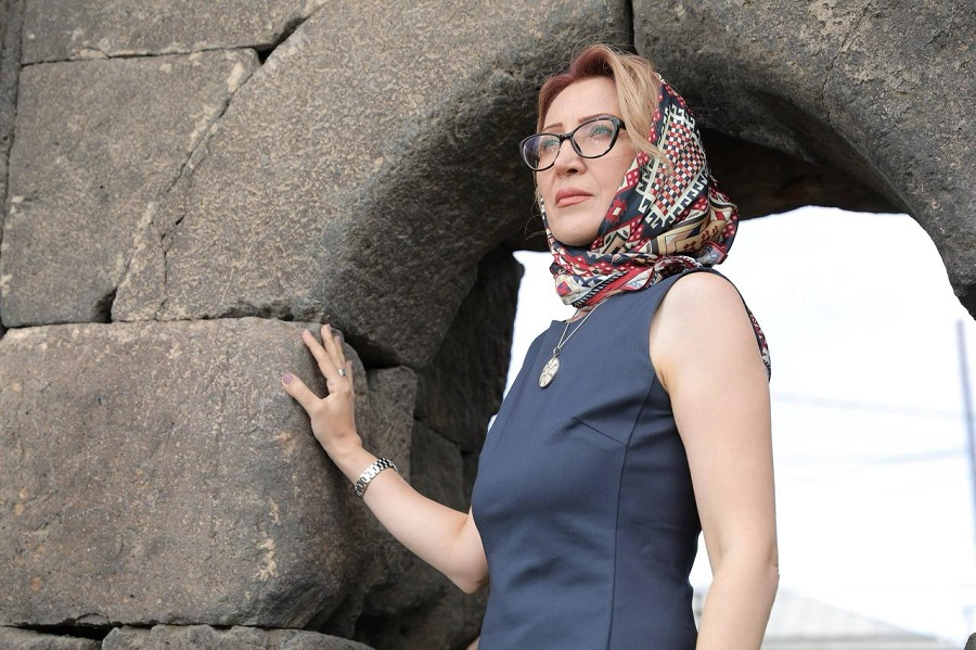 Artsakh’ta Ermeni izlerinin silinmesi hem Ermenistan yetkilileri hem de uluslararası kuruluşlar tarafından ilkesel bir değerlendirmeye tabi tutulmalıdır: Mane Tandilyan