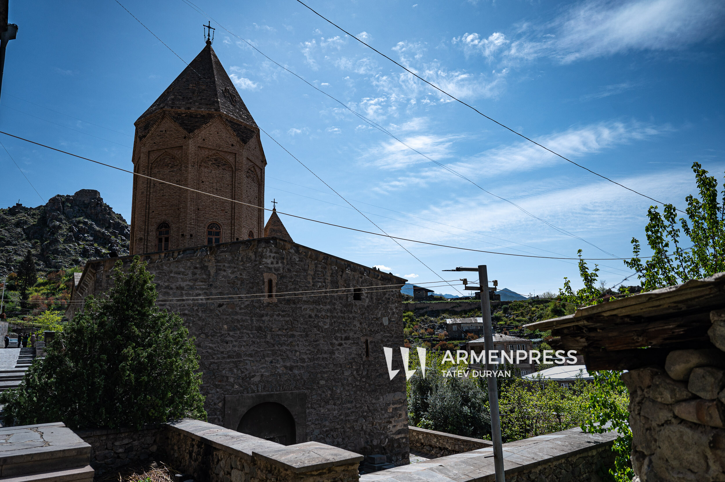 Meğri Büyük Mahalle Surp Astvatsatsin Kilisesi: 17. yüzyıl