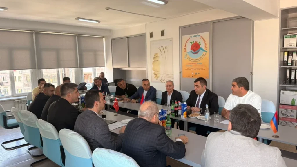 İlk kez Ermenistan-Türkiye sınır suları komisyonu Yerevan’da toplandı