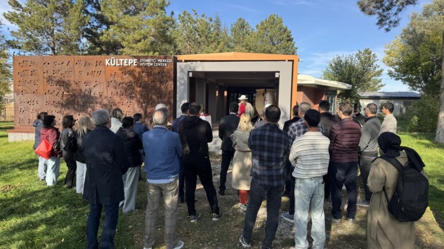 Kayseri’deki (Kesaria-‘Akunq’ web sitesi) Kültepe Kazıları Dünya Bilim İnsanlarını Buluşturdu