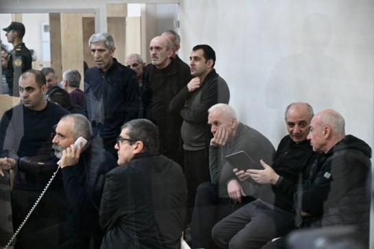 Azerbaycan’da tutulan Ermeni esirlere karşı şiddet