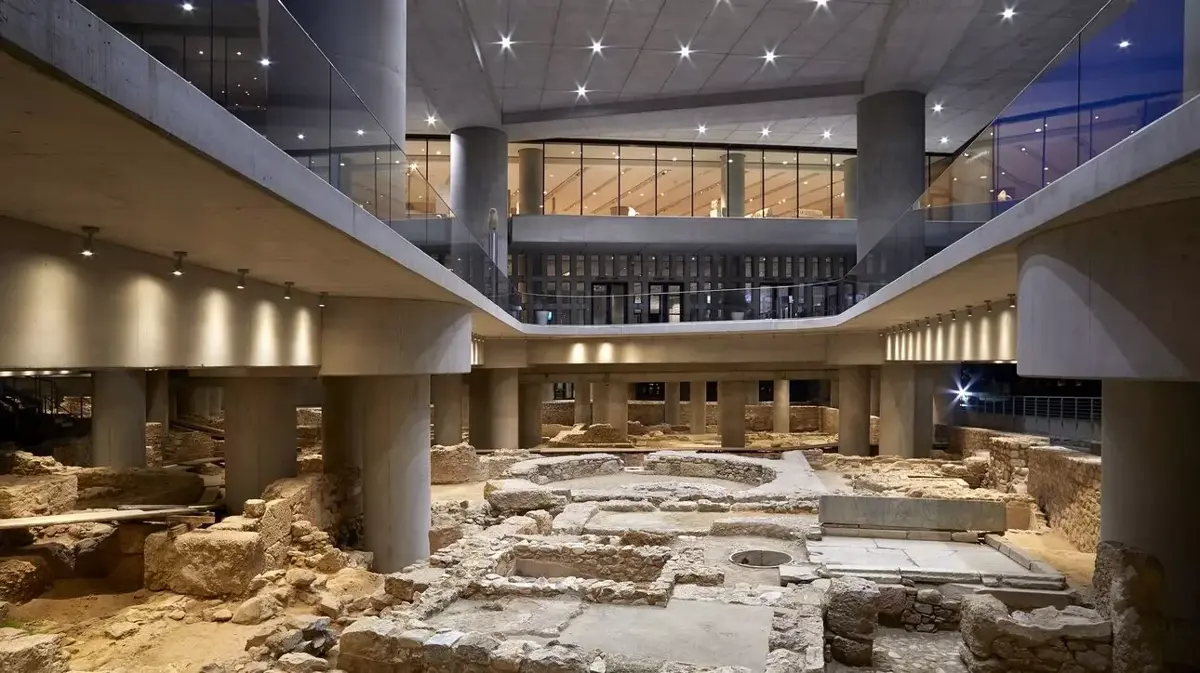 Ermenistan’ın tarihi ve kültürü Akropolis Müzesi’nde