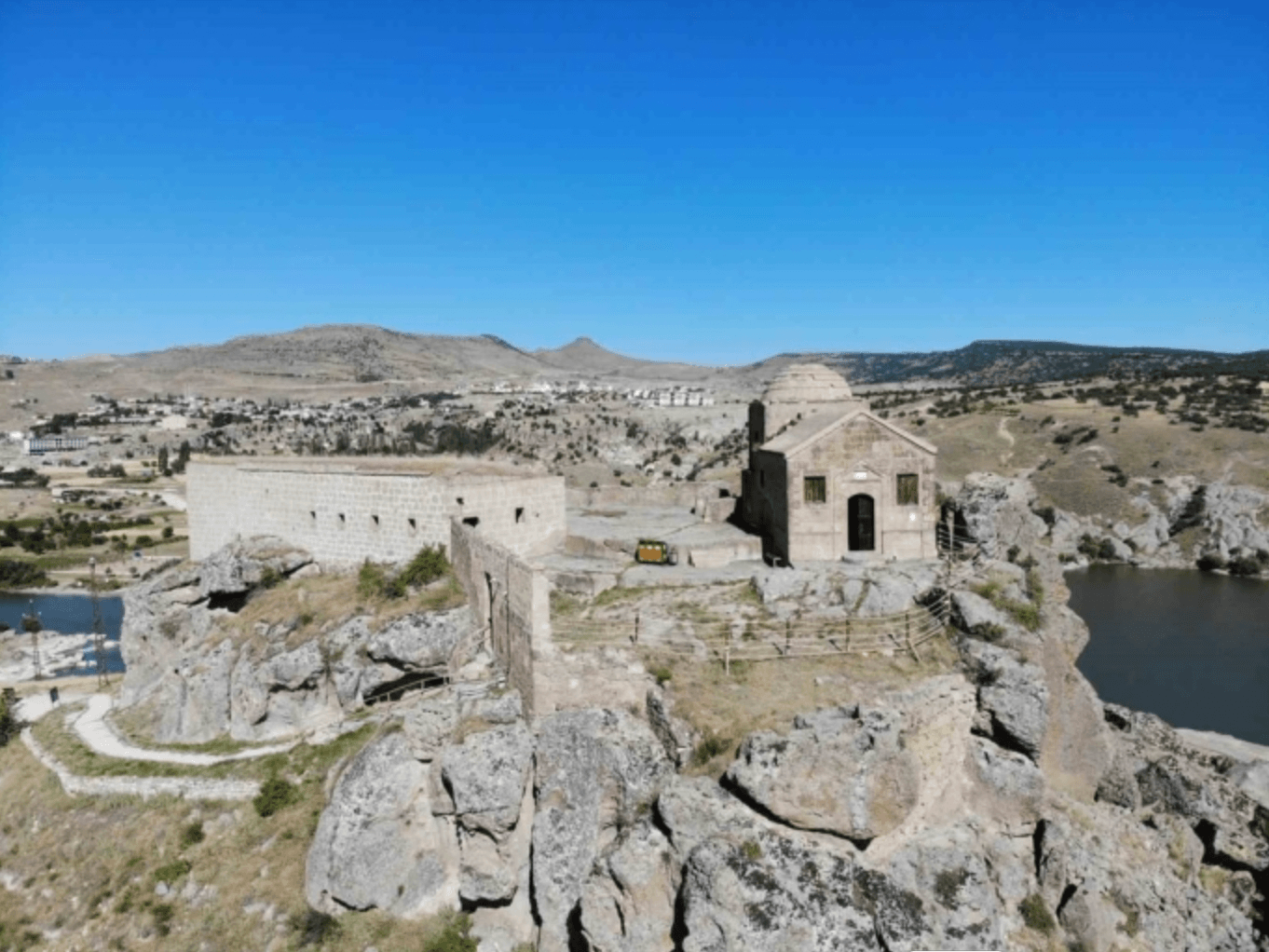 Yüksek Kilise turist çekmeye devam ediyor