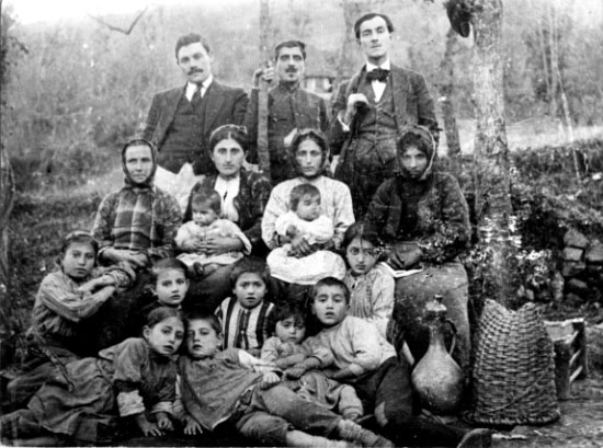 Trabzon’da okul-tiyatro hayatı (1815–1915)