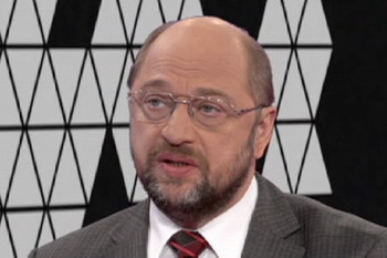 AP Başkanı Schulz: Anayasa sürecine azınlıklar dahil edilmeli