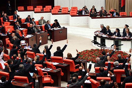 13 il büyükşehir oluyor