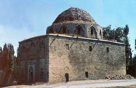 17-րդ դարու Թաշհորոն եւ 19-րդ դարու Վանք եկեղեցիները պիտի վերականգնուին