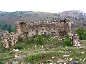 Խարբերդ. ուրվականների քաղաքն ու գյավուրի գերեզմանը