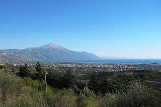 Հաթայցի հայերը համառորեն պնդում են, որ Վաքըֆլըն պահպանի «գյուղ» անվանումը