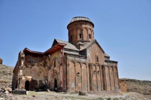 Անիի աւերակներ այցելողներու թիւը կ՛աճի