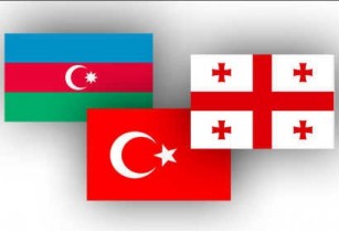 Թուրքիայի, Ադրբեջանի ու Վրաստանի արտգործնախարարները Կարսում հռչակագիր են ստորագրել