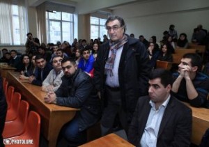 Հասան Ճեմալ Երեւանի մէջ երկրորդ թէժ հանդիպումը ունեցած է