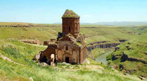 Անգամ մը եւս քողազերծուեցաւ ցեղասպանին քանդիչ դէմքը