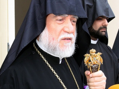 Արամ Ա-ն Սիսի կաթողիկոսարանի վերադարձի հարցով հանդիպել է Թաներ Աքչամի հետ