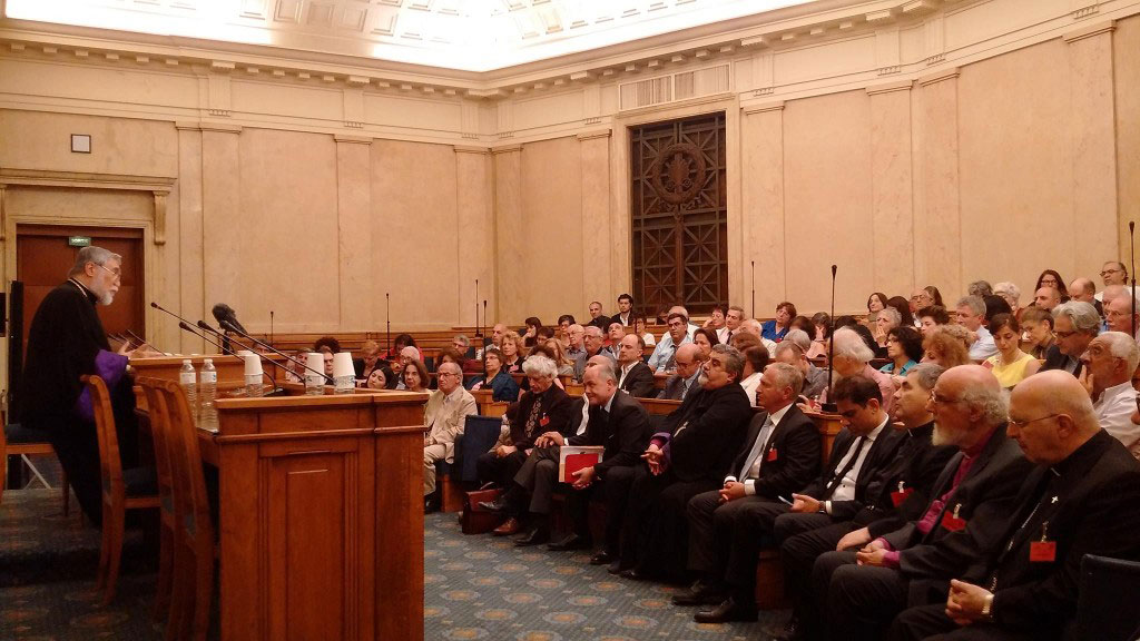 Փարիզի մէջ. «Սիսի կաթողիկոսարանի վերադարձի պահանջը մեր բոլոր եկեղեցապատկան ու ազգապատկան կալուածներու պահանջին առաջին քայլն է» յայտարարեց Արամ Ա. կաթողիկոս