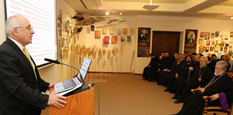 «Հայոց Ցեղասպանութիւնը կանխամտածուած եւ լաւապէս կազմակերպուած էր». Թաներ Աքչամ