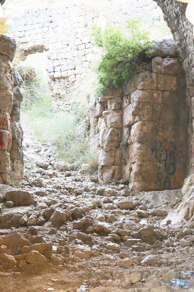 Հնութիւն չէ… այլ սրբութիւն