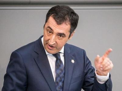 Թուրք ազգայնականները սպառնում են սպանել Ջեմ Օզդեմիրին