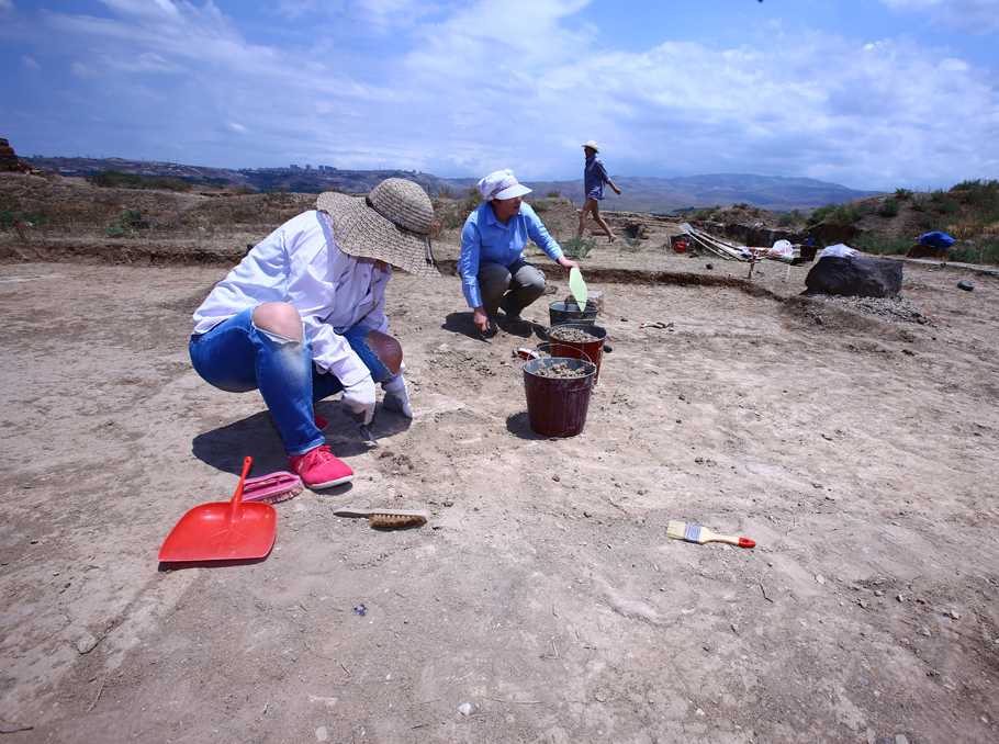 Ուրարտուի նոր շերտերը՝ Էրեբունու պեղումների հետքերով