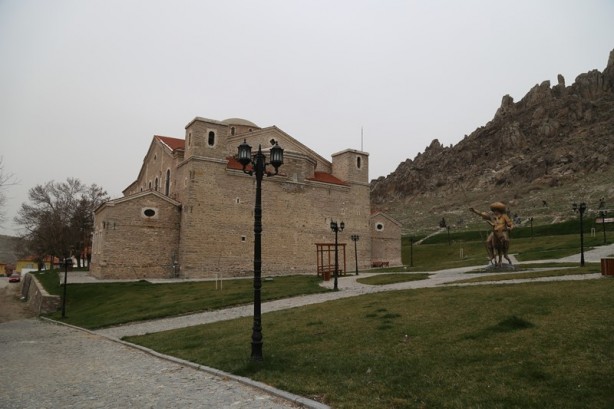 Թրքական ազգայնական լրատուամիջոցին անդրադարձը հայկական եկեղեցիին