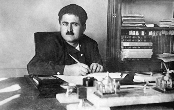 9 Յուլիսին, 1936-ին, Աղասի Խանջեան առաջին հայ զոհը դարձաւ «ստալինեան մաքրագործումներ»ուն