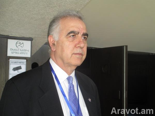 Թուրքիան ճնշում է ոչ մահմեդական առաջնորդների վրա, որպեսզի պնդեն, թե իրենց չեն ճնշում