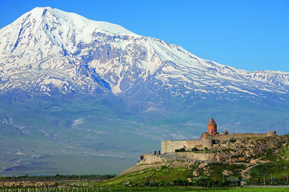 Lույս է տեսել Հայաստանի մասին պատմող թուրքերեն 1-ին ճամփորդական ուղեցույցը